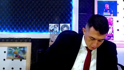 Snapshot of darko0717 chatting on February 9, 12:41 pm DARKO0717 online show from February 9, 12:41 pm
