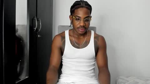 Darktemp  online show from March 10, 12:00 pm