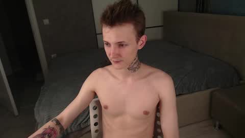 your lovely Oli online show from March 5, 4:24 pm