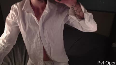 your lovely Oli online show from February 27, 11:59 pm
