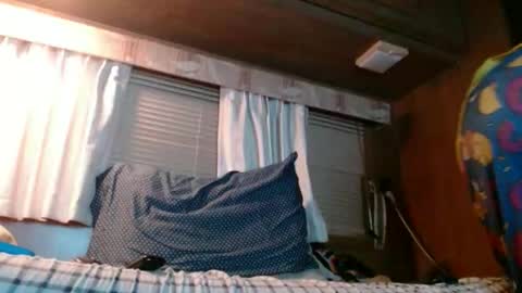 darrin05724918 online show from November 21, 11:15 pm