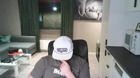 Dario online show from February 3, 5:18 pm