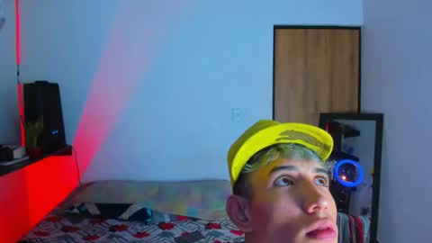 darwin_ggh online show from March 19, 11:41 pm