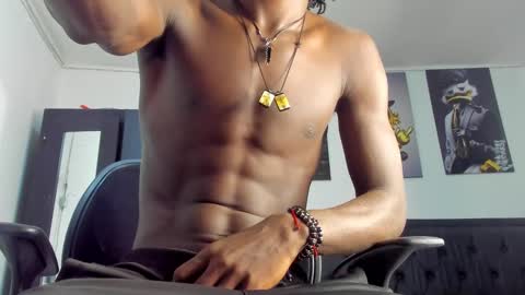 Darwin online show from December 18, 1:12 pm