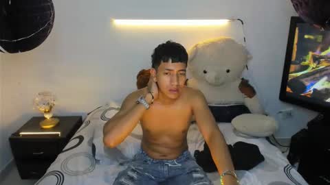 darwinandbrayan online show from March 10, 3:12 am