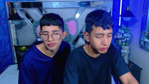 darwinandbrayan online show from December 18, 3:13 am