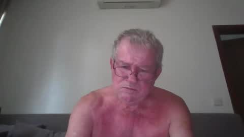 darwincock online show from April 26, 1:47 am