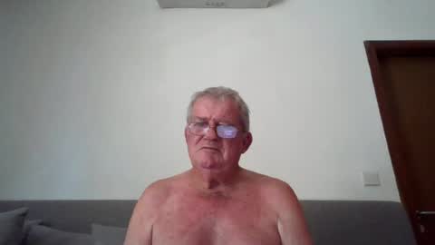 darwincock online show from June 25, 5:12 am