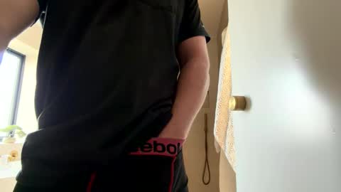 darwins_dessert online show from March 24, 12:32 pm