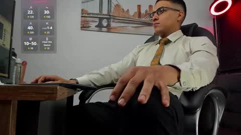 Snapshot of dash_bukoski chatting on September 13, 11:55 am Dash online show from September 13, 11:55 am