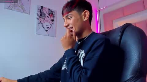 angel online show from December 16, 4:41 am