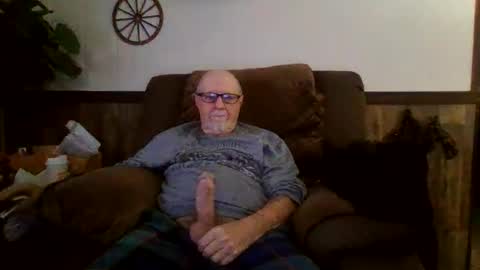 Snapshot of dave571960 chatting on October 5, 11:03 am dave571960 online show from October 5, 11:03 am