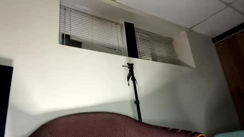 dave875126 online show from April 25, 3:20 am