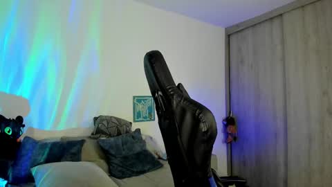 DAVE MAX online show from November 21, 10:03 am