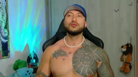 DAVE MAX online show from February 10, 3:42 pm