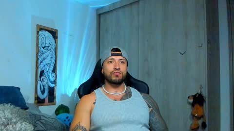 DAVE MAX online show from January 18, 4:08 am