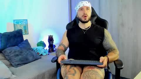 DAVE MAX online show from November 23, 10:21 pm