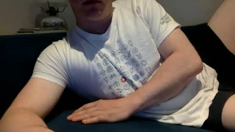 daveb709709709 online show from June 18, 1:51 am