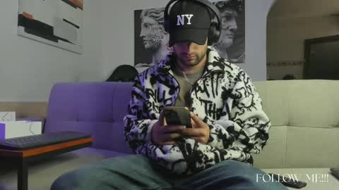 Snapshot of davevilboy chatting on September 23, 2:05 pm Daves online show from September 23, 2:05 pm
