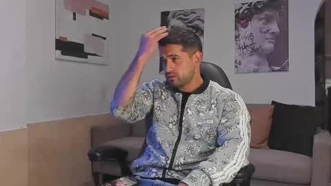 Snapshot of davevilboy chatting on October 4, 2:00 pm Daves online show from October 4, 2:00 pm
