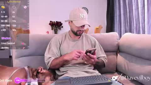 Snapshot of davevilboy chatting on October 10, 2:22 pm Daves online show from October 10, 2:22 pm