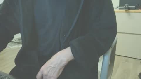 davevo1481303 online show from February 27, 1:07 am