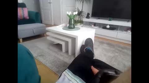 davf76 online show from April 25, 3:09 pm