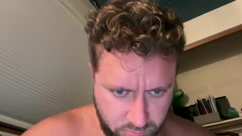 Snapshot of david20884 chatting on September 26, 9:29 am david20884 online show from September 26, 9:29 am