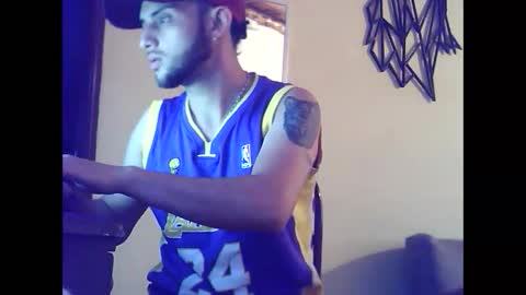 Snapshot of david23vergota chatting on October 12, 10:04 pm david23vergota online show from October 12, 10:04 pm