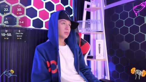 David online show from April 23, 12:51 pm