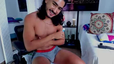 Hey im David that loves to explore and speak their fantasies. Very open talktative and nice. Feel free to chat with me online show from March 5, 12:45 pm