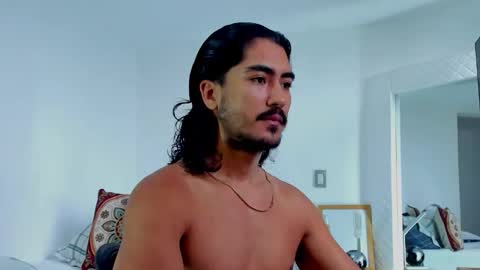 Snapshot of david_johnson372 chatting on October 18, 11:59 am Hey im David that loves to explore and speak their fantasies. Very open talktative and nice. Feel free to chat with me online show from October 18, 11:59 am