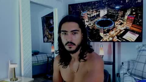 Hey im David that loves to explore and speak their fantasies. Very open talktative and nice. Feel free to chat with me online show from April 28, 11:15 am
