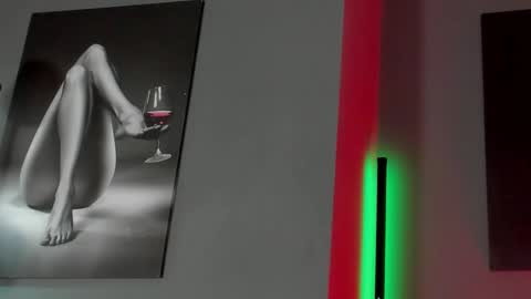 Snapshot of david_jons7 chatting on October 28, 12:24 am David Jons online show from October 28, 12:24 am