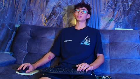 David online show from December 14, 6:35 am