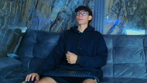 David online show from January 5, 4:48 pm