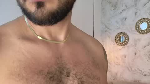 Snapshot of david_oliveira chatting on December 6, 1:22 pm JF oliveira online show from December 6, 1:22 pm