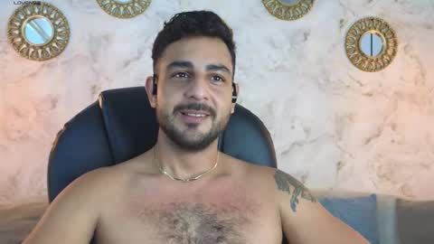 Snapshot of david_oliveira chatting on January 8, 2:14 pm JF oliveira online show from January 8, 2:14 pm