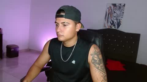 Snapshot of davidbless chatting on October 14, 1:45 am David Bless online show from October 14, 1:45 am