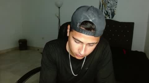 Snapshot of davidbless chatting on September 25, 1:37 am David Bless online show from September 25, 1:37 am