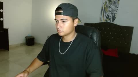 Snapshot of davidbless chatting on September 15, 12:13 am David Bless online show from September 15, 12:13 am