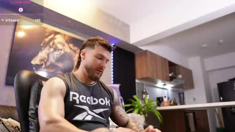 David Blakee online show from May 17, 3:03 am