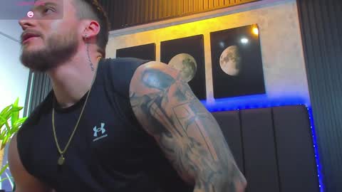 Snapshot of davidd_blake chatting on February 5, 6:24 am David Blakee online show from February 5, 6:24 am