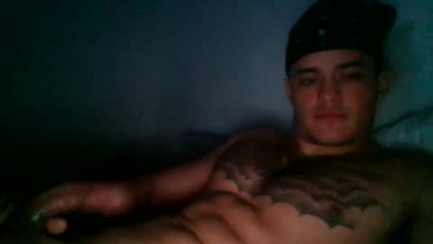 Snapshot of davidfry25 chatting on December 13, 6:00 am davidfry25 online show from December 13, 6:00 am