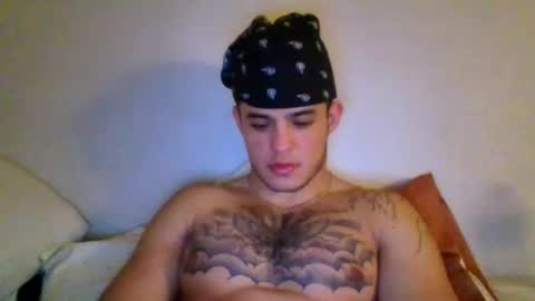 Snapshot of davidfry25 chatting on January 14, 7:38 am davidfry25 online show from January 14, 7:38 am