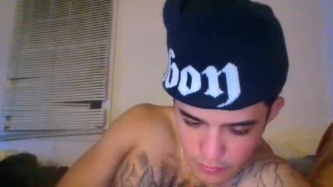 Snapshot of davidfry25 chatting on December 25, 6:52 am davidfry25 online show from December 25, 6:52 am
