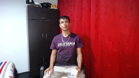 Snapshot of davidkaloc chatting on October 28, 7:00 am David online show from October 28, 7:00 am