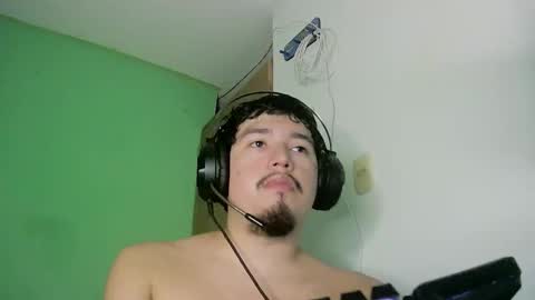 DavidSkinny online show from February 13, 5:35 am