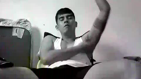 Snapshot of davidrocero chatting on January 13, 7:43 am davidrocero online show from January 13, 7:43 am