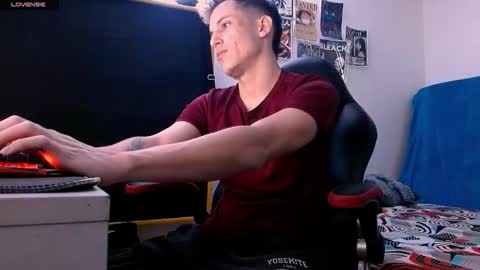 davidsalazar33 online show from February 12, 7:31 pm